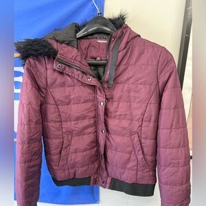 Women's Burgundy Quilted Puffer Jacket
